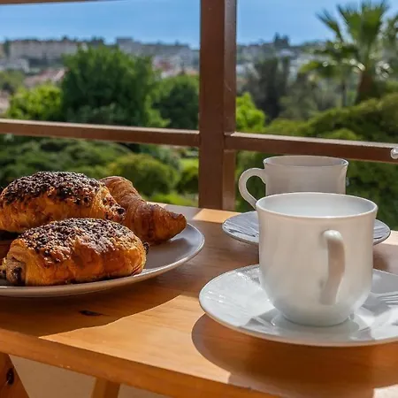 Charming Golfers Place Puerto Banus Apartment