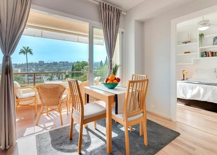 Charming Golfers Place Puerto Banus Appartement *